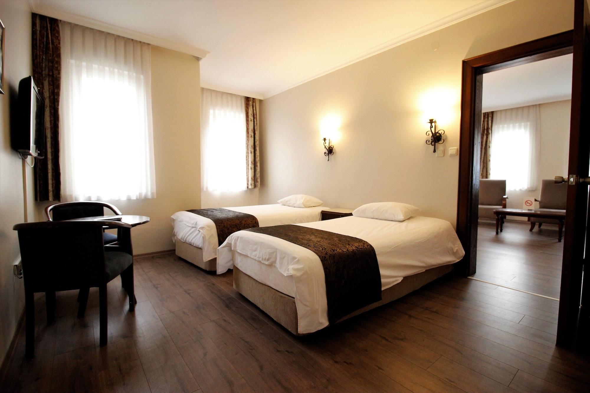 Montania Town Hotel Mudanya Buitenkant foto