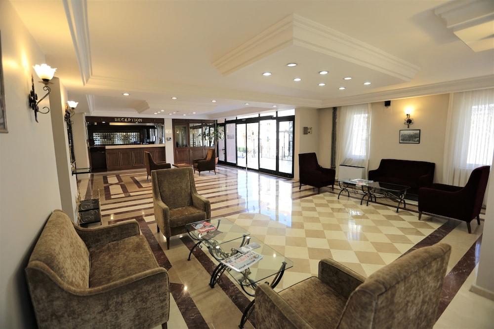 Montania Town Hotel Mudanya Buitenkant foto
