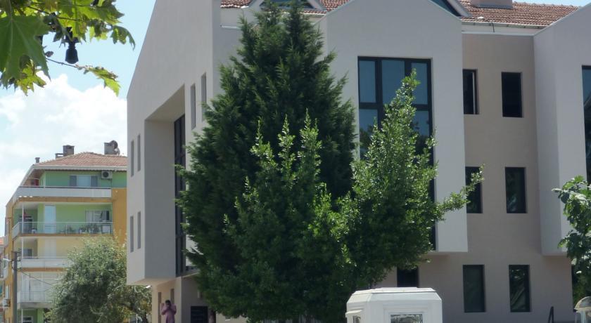 Montania Town Hotel Mudanya Buitenkant foto